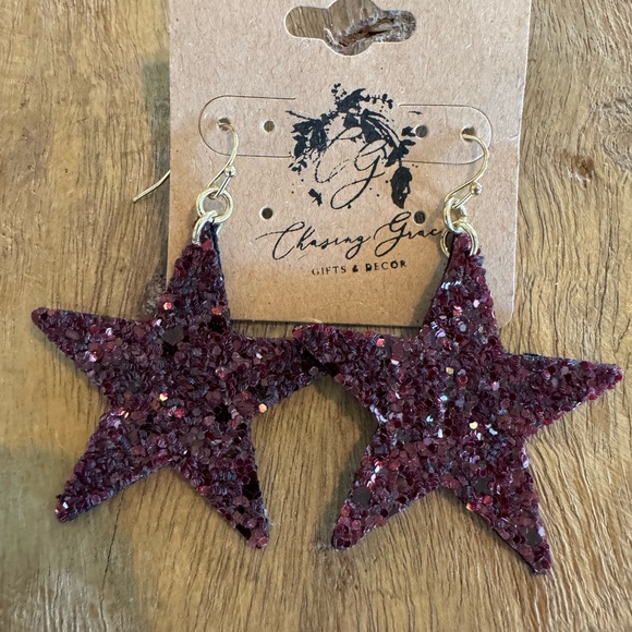 Jewelry - Glittery Red Star Earrings